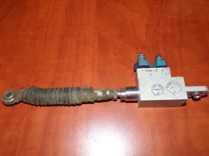 Piper Cheyenne Actuator WTC2215-1 (Disassembled)